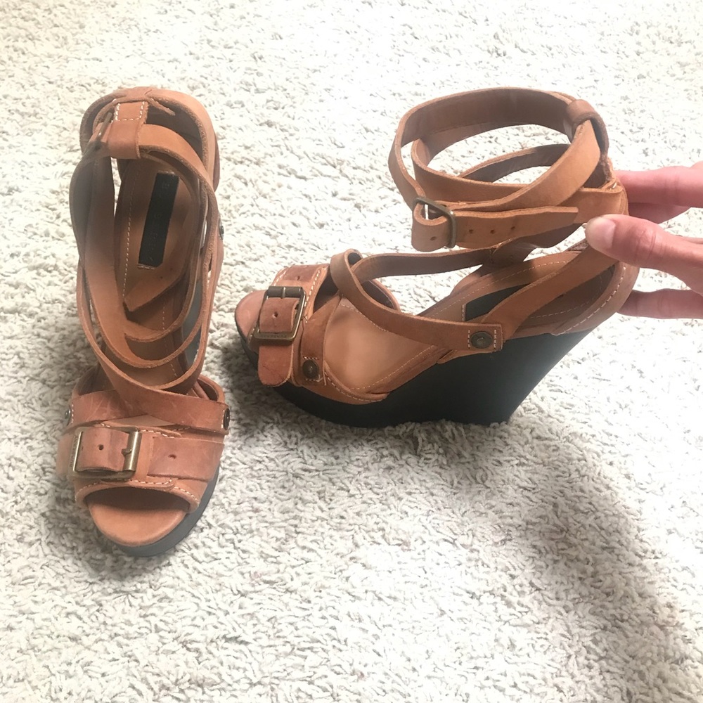 AUTHENTIC BURBERRY WEDGES